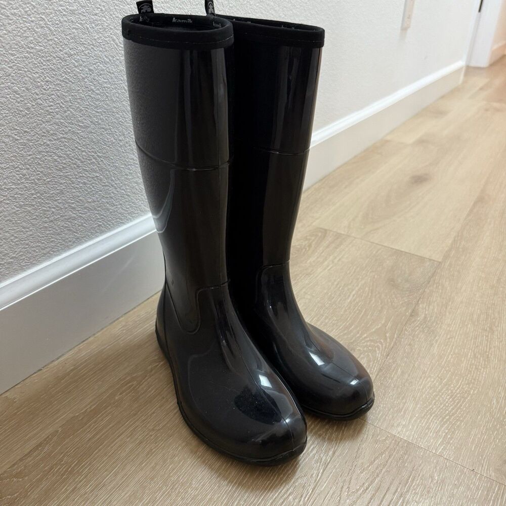 Kamik Heidi Rain Knee High Boots Womens Sz 7 Black Waterproof Minimalist Wellies